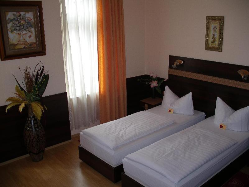 Hotel Elbe Fráncfort del Meno Habitación foto